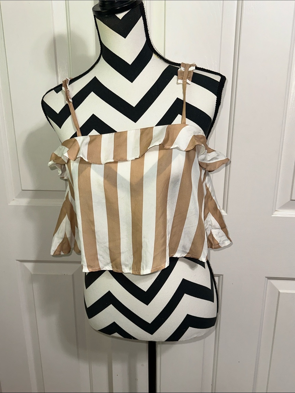 Sancia Striped Ruffle Cropped Cami Top - White & Tan